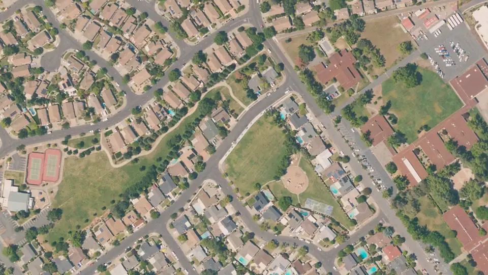 Aerial view of Las Flores Park and its surroundings