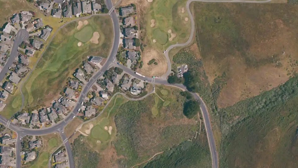 Aerial view of Pinnacle Gulch Coastal Access Trail and its surroundings